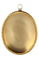 Messing Wand-Reliquiar oval Perlrand H 10 cm